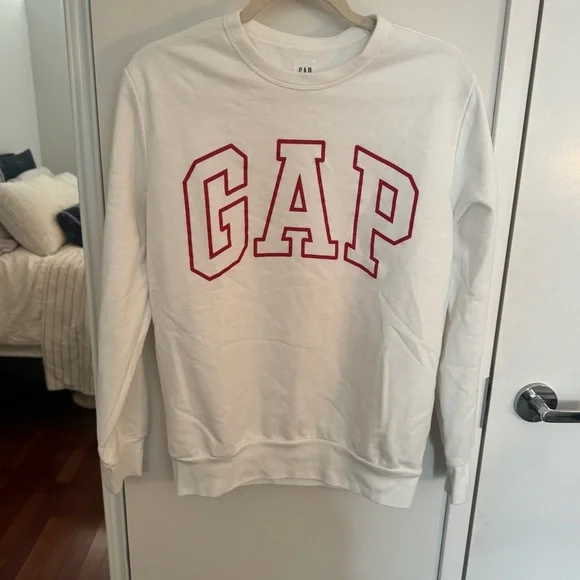 GAP red varsity letter white sweatshirt - Picture 2 of 5